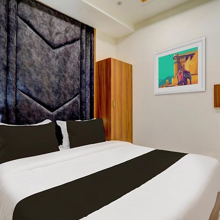 Hotel O Sun Light Ahmedabad Eksteriør bilde