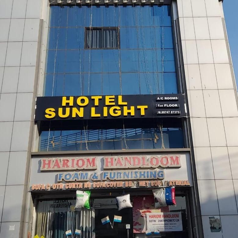 Hotel O Sun Light Ahmedabad Eksteriør bilde