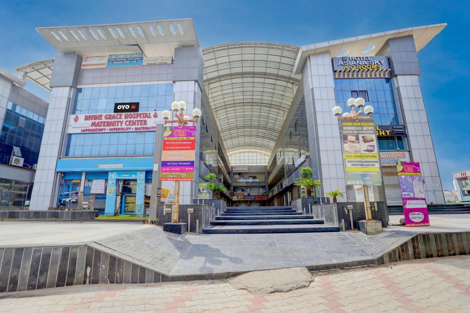 Hotel O Sun Light Ahmedabad Eksteriør bilde