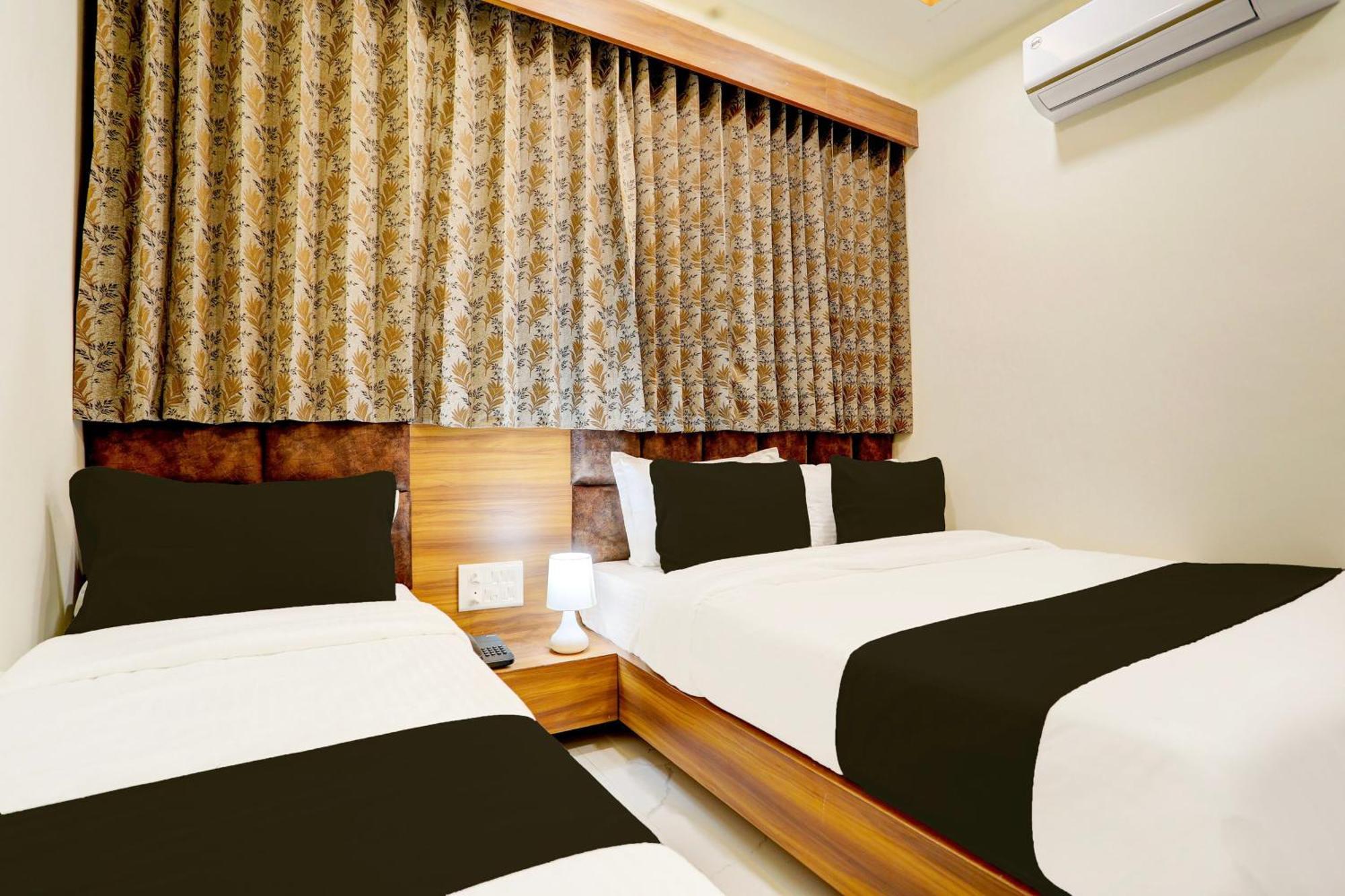 Hotel O Sun Light Ahmedabad Eksteriør bilde